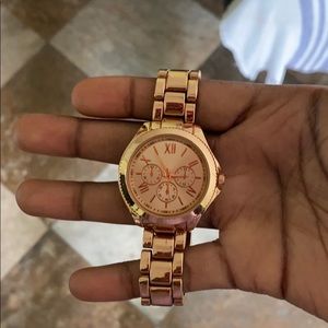 Women’s rose gold watch